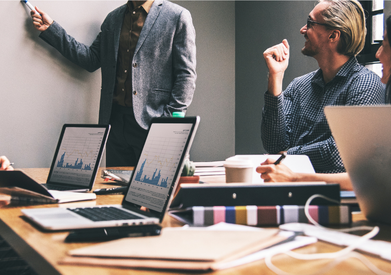 Менеджер по продажам