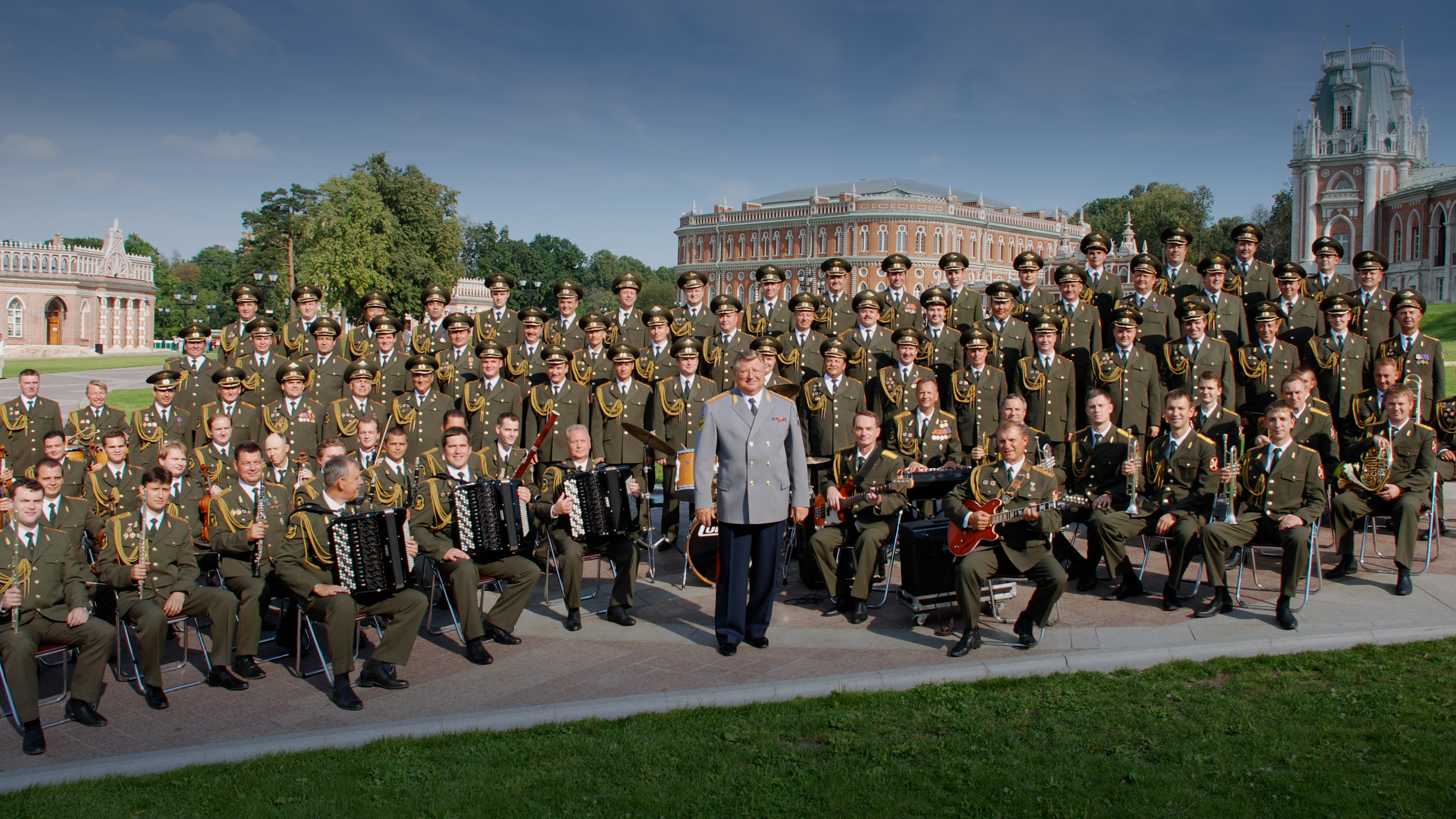 Приглашаем на концерт ансамбля Росгвардии!